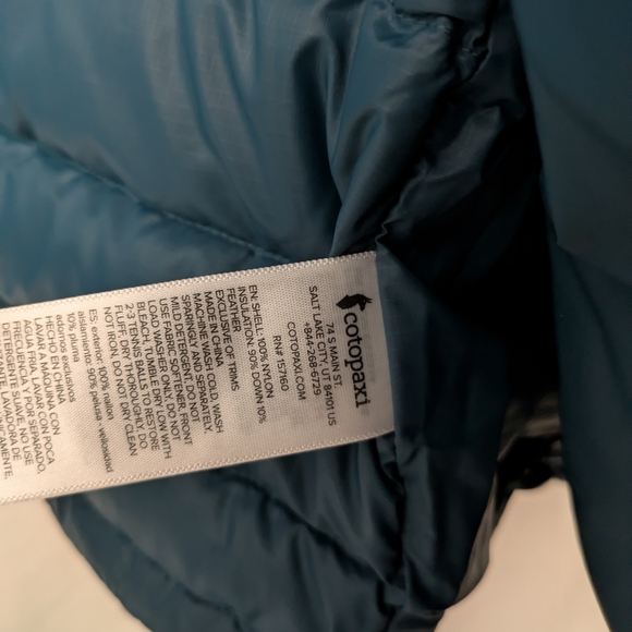 Cotopaxi Men's Teal and Rust Puffer Vest - Picture 7 of 10